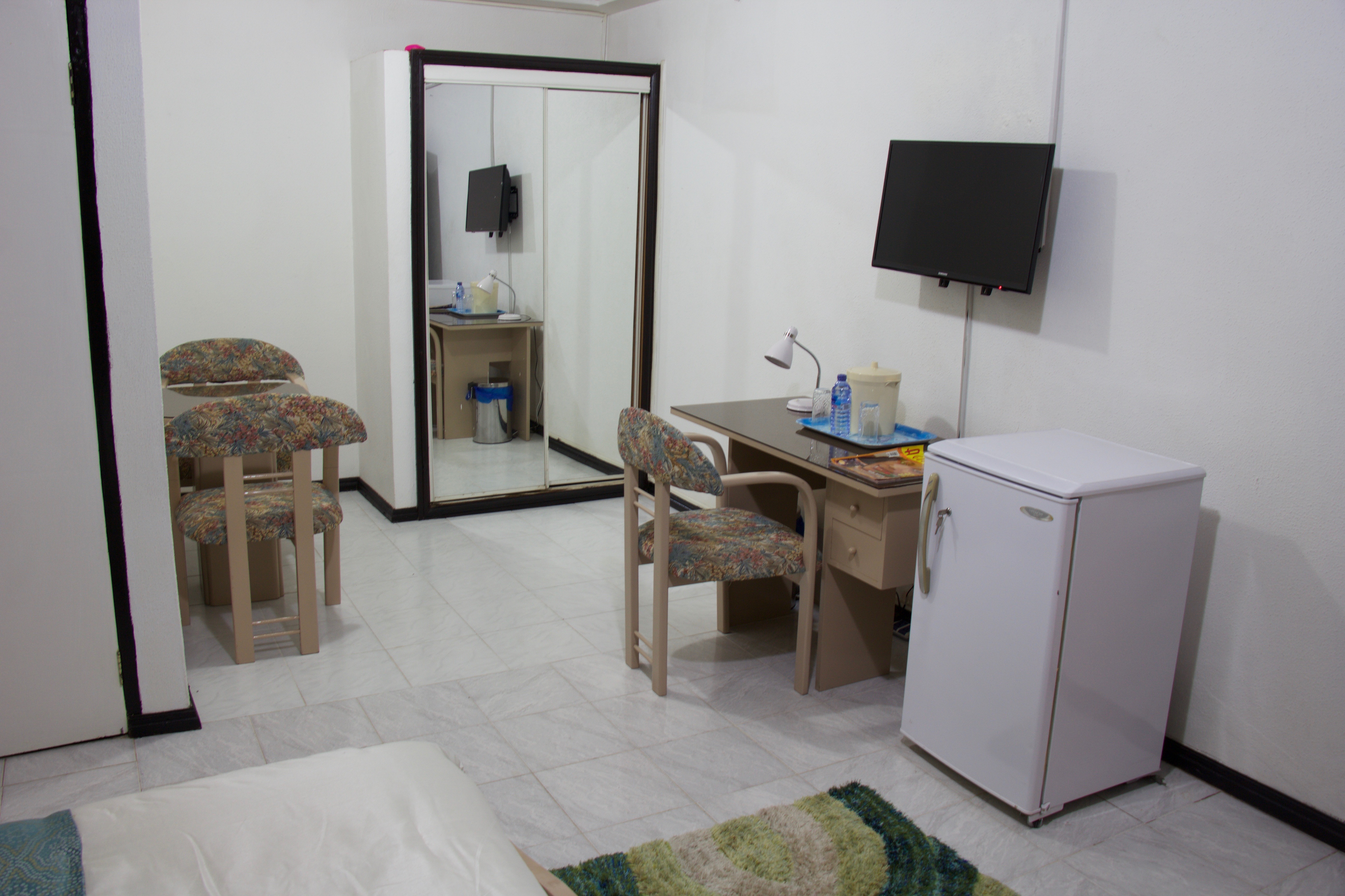 Double Room - Image 1